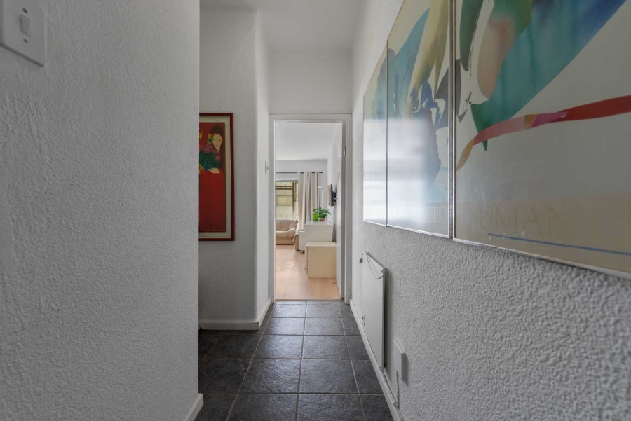 To Let 1 Bedroom Property for Rent in Sea Point Western Cape